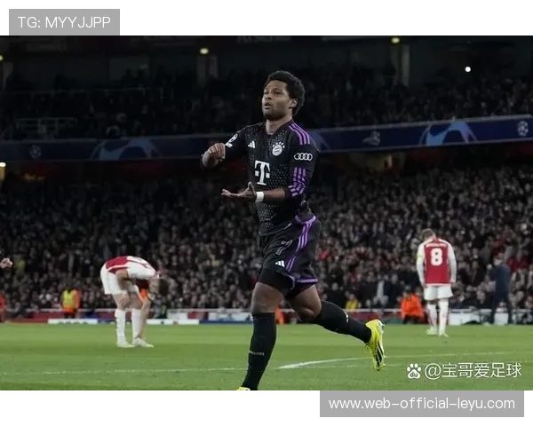 拜仁对科隆关键时刻：格纳布里挑射扳平比分